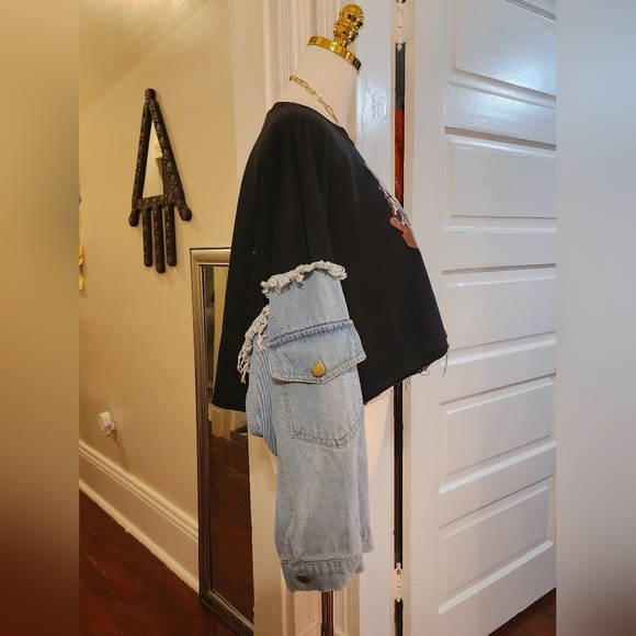 JW&NW Black Graphic Crop Top with Denim Sleeves Upcycle OOAK, Size Large - Picture 3 of 9